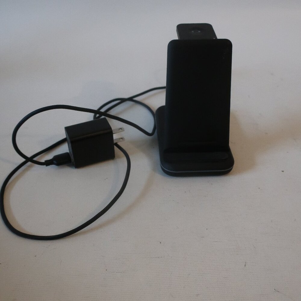 3 in 1 Black Fast Wireless Charger/Wireless Charging Station Input 9V/2